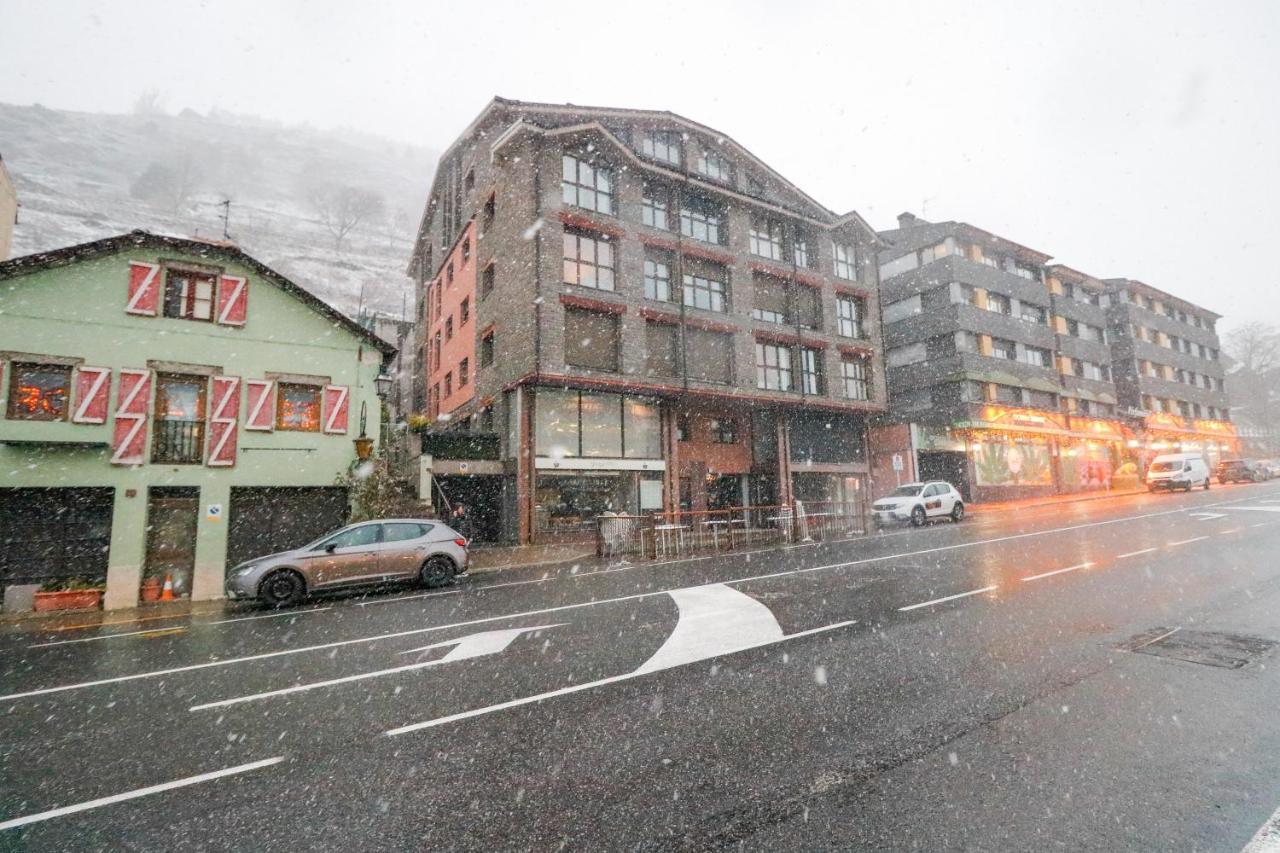 Apartamentos Degas Mikka 3000 El Tarter Exteriér fotografie